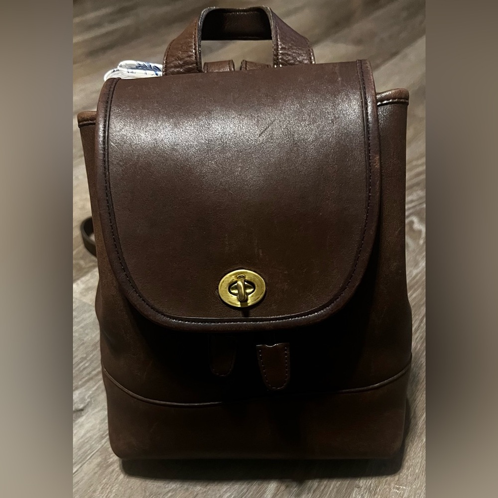 COACH Vintage Mahogany Leather Turn Lock Mini Backpack Daypack Purse Bag 9960.